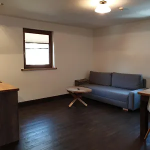 Izba W Centrum Miasta Apartman